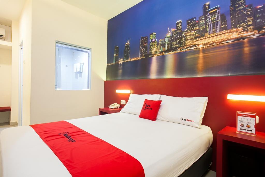 Reddoorz Near Hawaii Water Park Malang Exterior foto
